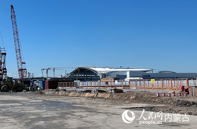 内蒙古新机场现代化步伐坚定前行，迈向航空枢纽的最新动态